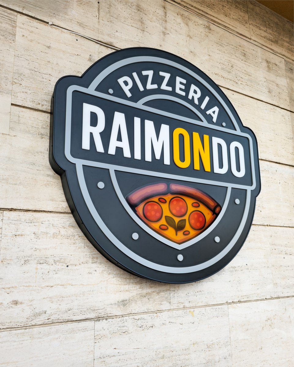 Dettaglio del cassonetto luminoso sagomato Raimondo
