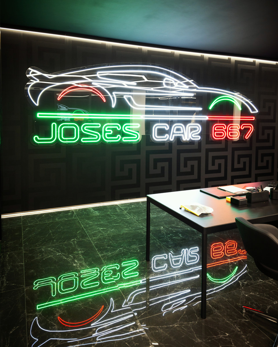 Realizzazione Neon LED per Joses Car